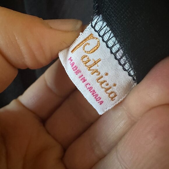 Elegant Black Women's Intimate Wear - Picture 5 of 6